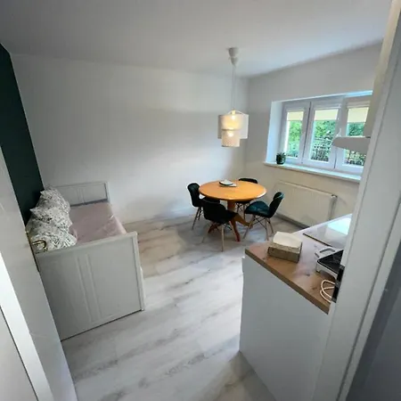 Zen - Przytulne Mieszkanie. Mieroszów, Sokołowsko, 2 Km Do Czech. *